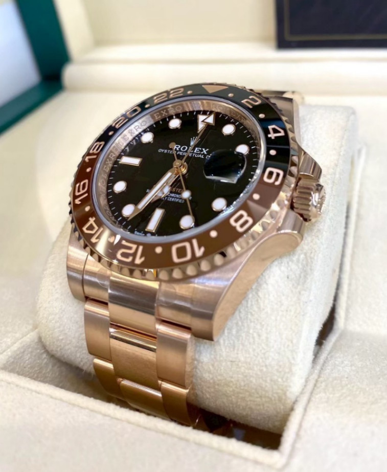 GMT Master || Rootbeer Full Rose Gold 40mm - Image 3