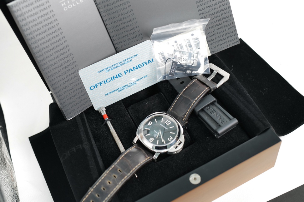 PANERAI Luminor PAM000 44mm 2010 thumbnail 5