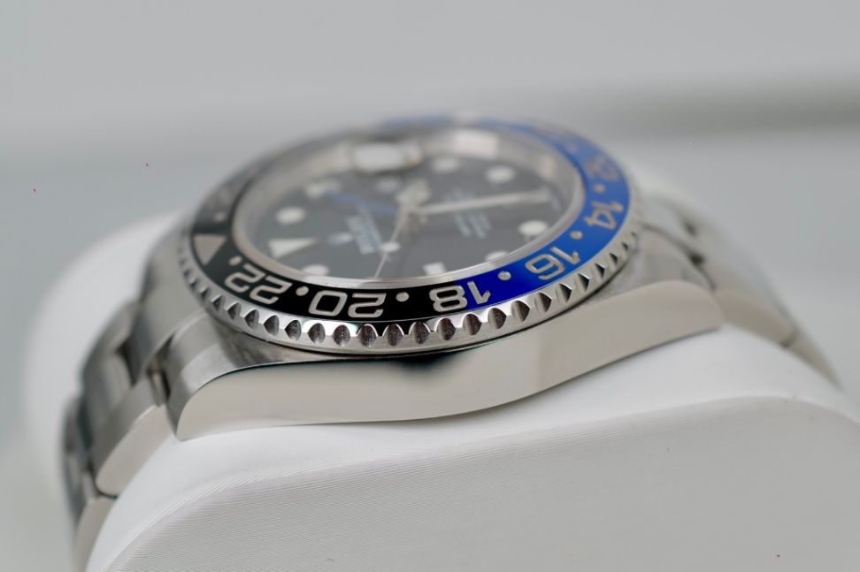 Rolex GMT-Master II Batman Blue 2018 - Image 4