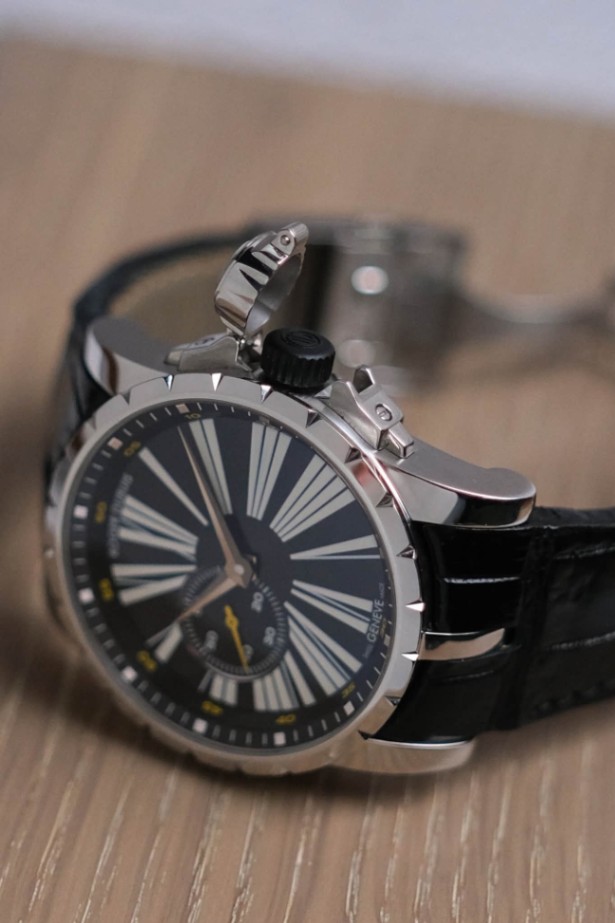Roger Dubuis Excalibur Automatic Limited Edition RDDBEX0263 thumbnail 4