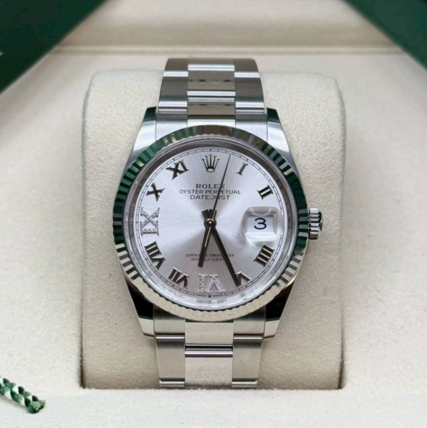 ROLEX Datejust 36 Silver Roman VI Oyster 126234 2/2026