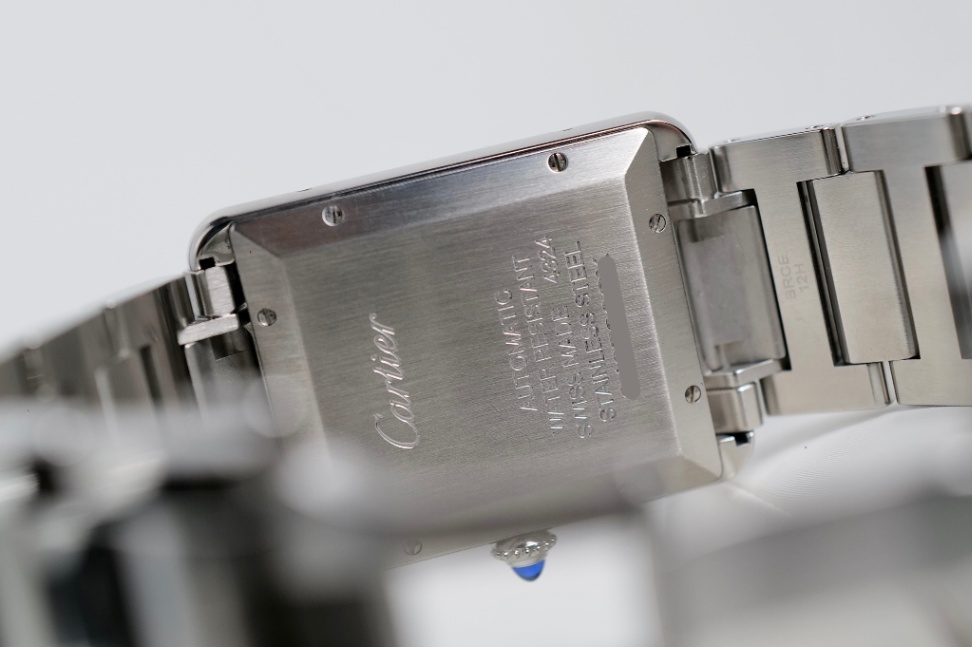 Cartier Tank Must XL Model 2022 - Image 2