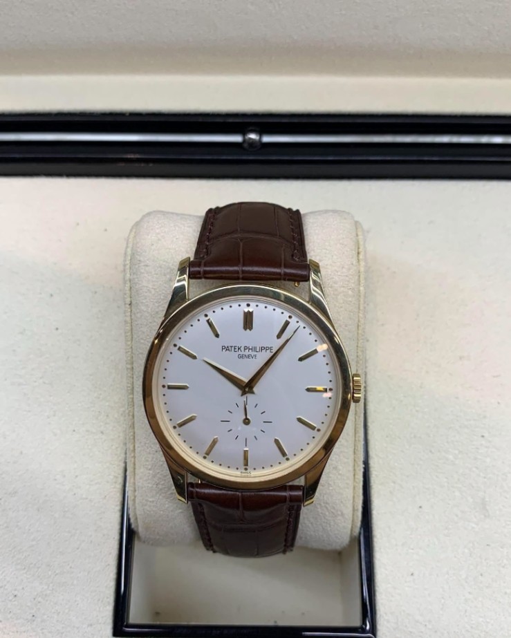 PATEK PHILIPPE Calatrava 5196J-001 37mm