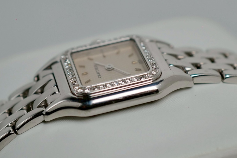 CARTIER Panthère 1660 White Gold Wave Dial Diamond Bezel Small - Image 4