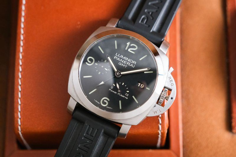Panerai Luminor GMT PAM321 thumbnail 5