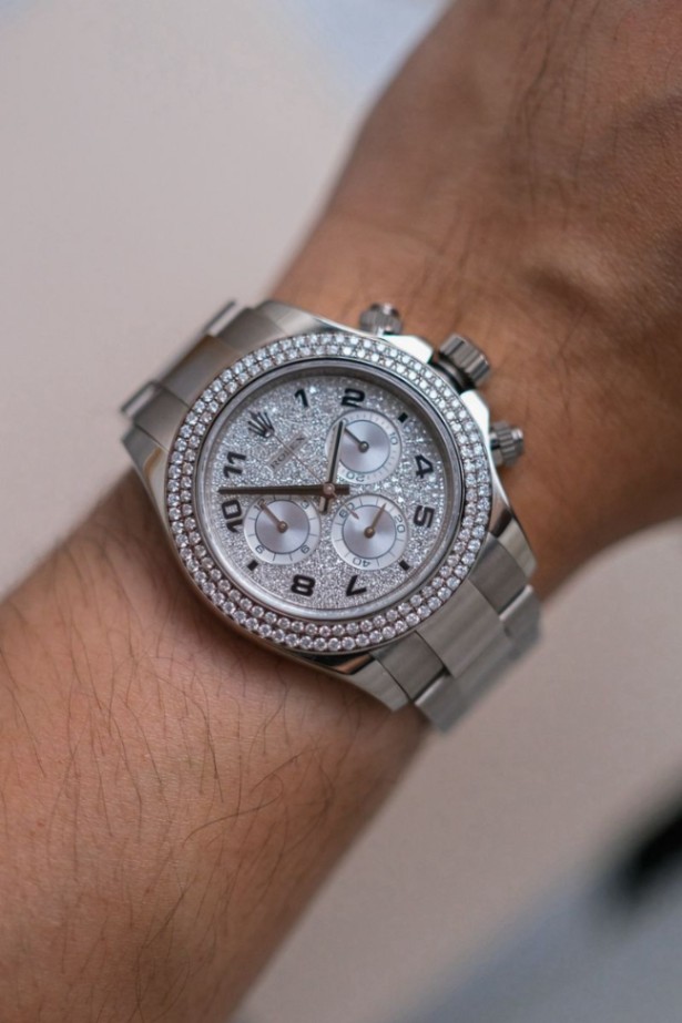 Rolex Daytona Full 18K White Gold Diamond Paved Dial thumbnail 4