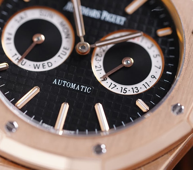 Audemars Piguet Royal Oak Day-Date 26330OR thumbnail 3