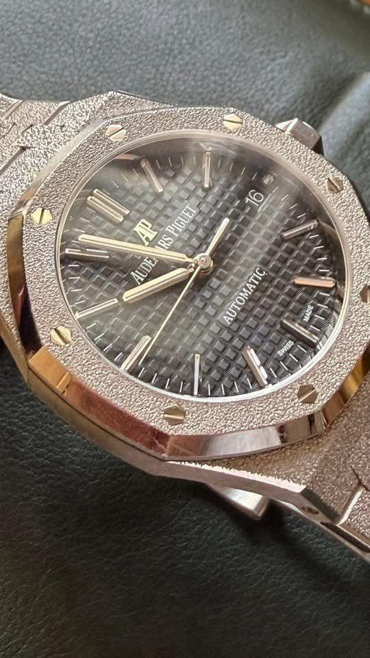 Audemars Piguet Royal Oak Frosted Gold 15454BC thumbnail 2