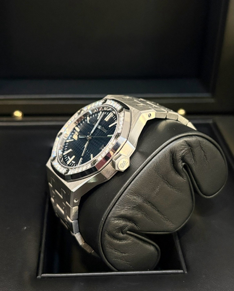AP Royal Oak 15551ST Blue Dial 37mm - Image 4