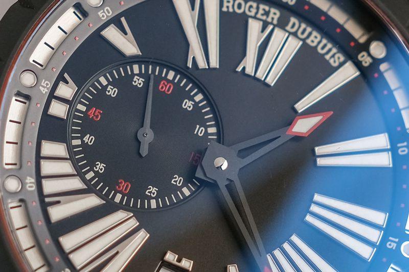 Roger Dubuis Excalibur Full Black Ceramic thumbnail 3