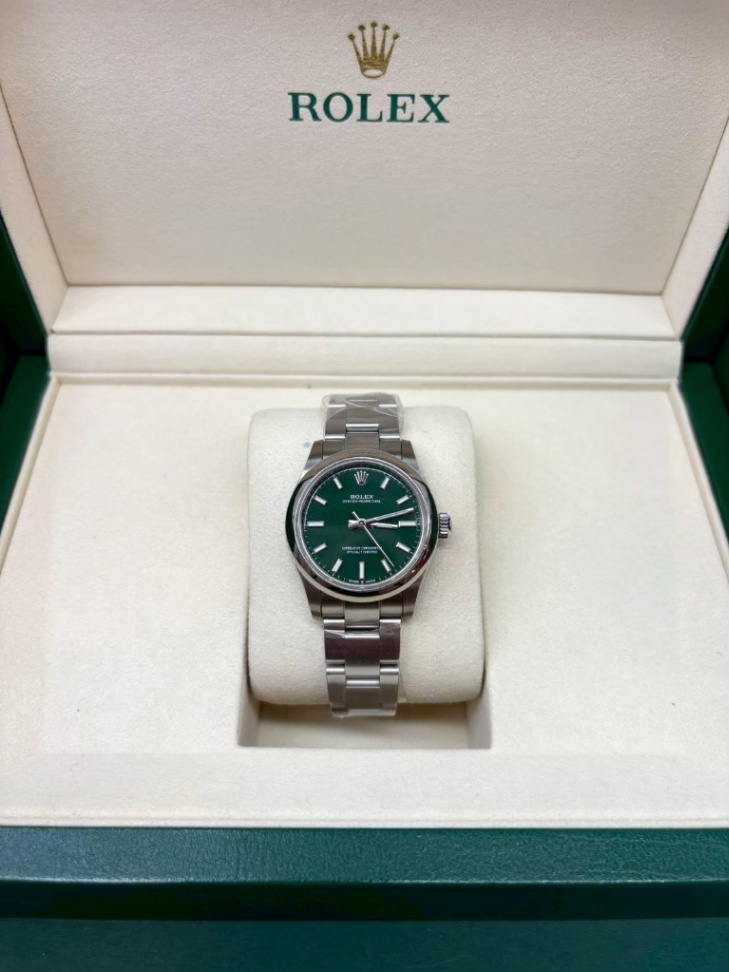 Oyster Perpetual Green Dial 31mm thumbnail 1