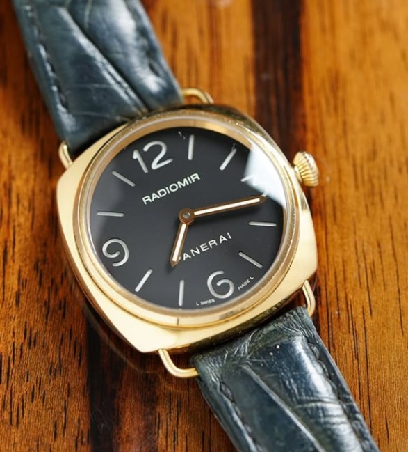 Panerai Radiomir PAM00231 Rose Gold
