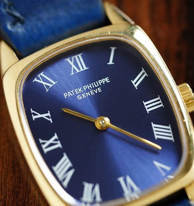 Patek Philippe Golden Ellipse 4186 - Image 1