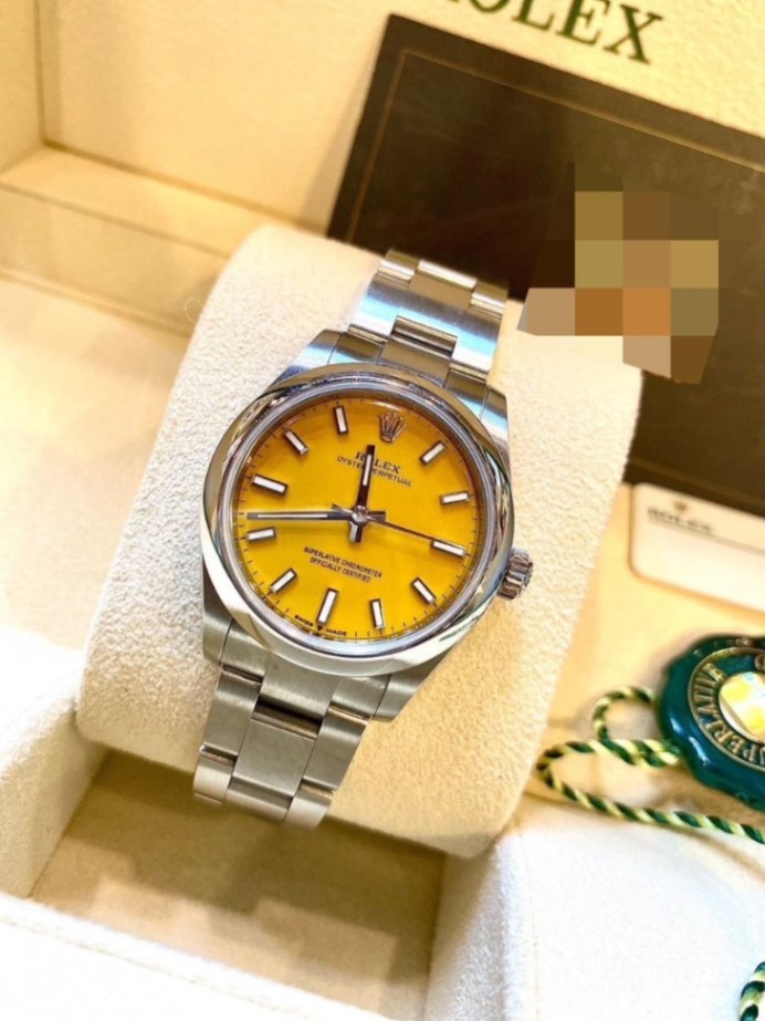  ROLEX Oyster Perpetual 31 277200 Yellow Dial