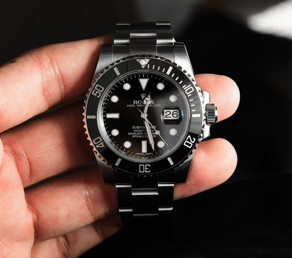 Rolex Submariner 116610LN Black Dial Oyster Steel 2017 40mm.
