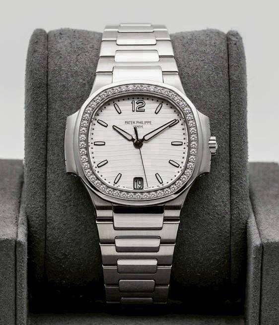 PATEK PHILIPPE Nautilus White Dial 7018/1A  thumbnail 3