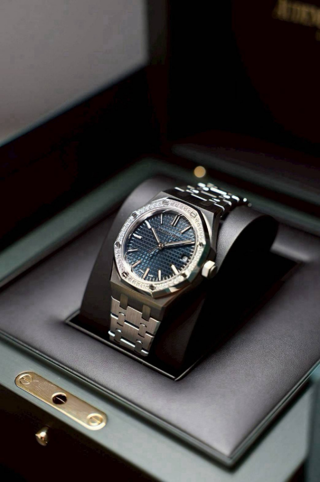 AP Royal Oak 15551ST Blue Dial 37mm - Image 2