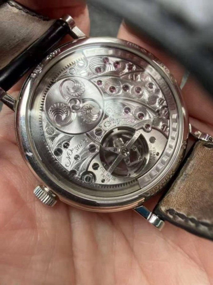 Breguet Classique Tourbillon Extra-Plat Automatique  thumbnail 2