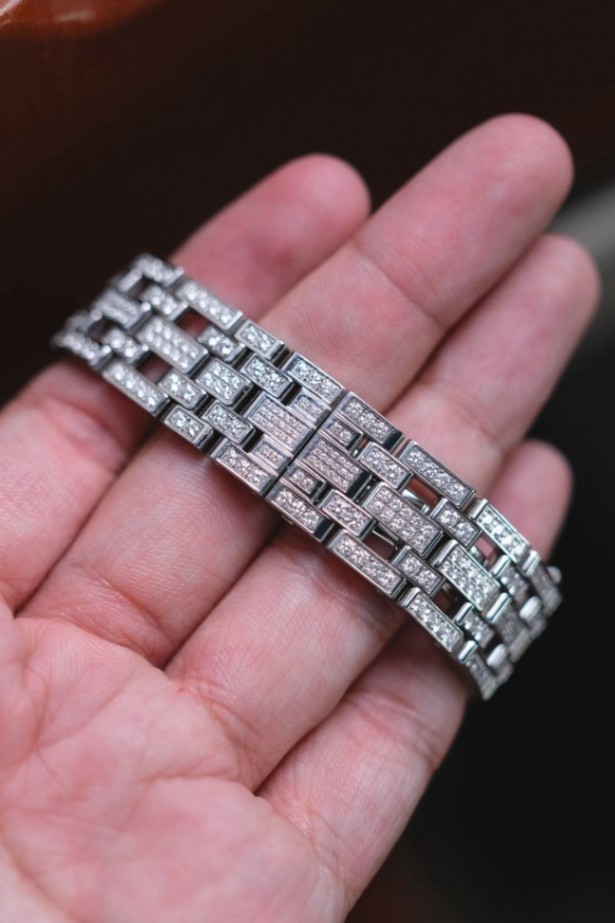Jacob & Co Angel Dual Time MOP Full Diamond thumbnail 2