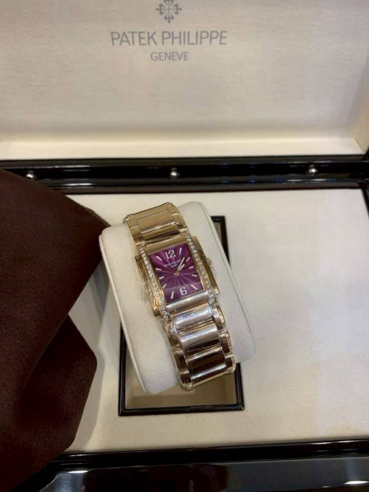Patek Philippe Twenty Four 4910/1201R Purple Dial - Image 4