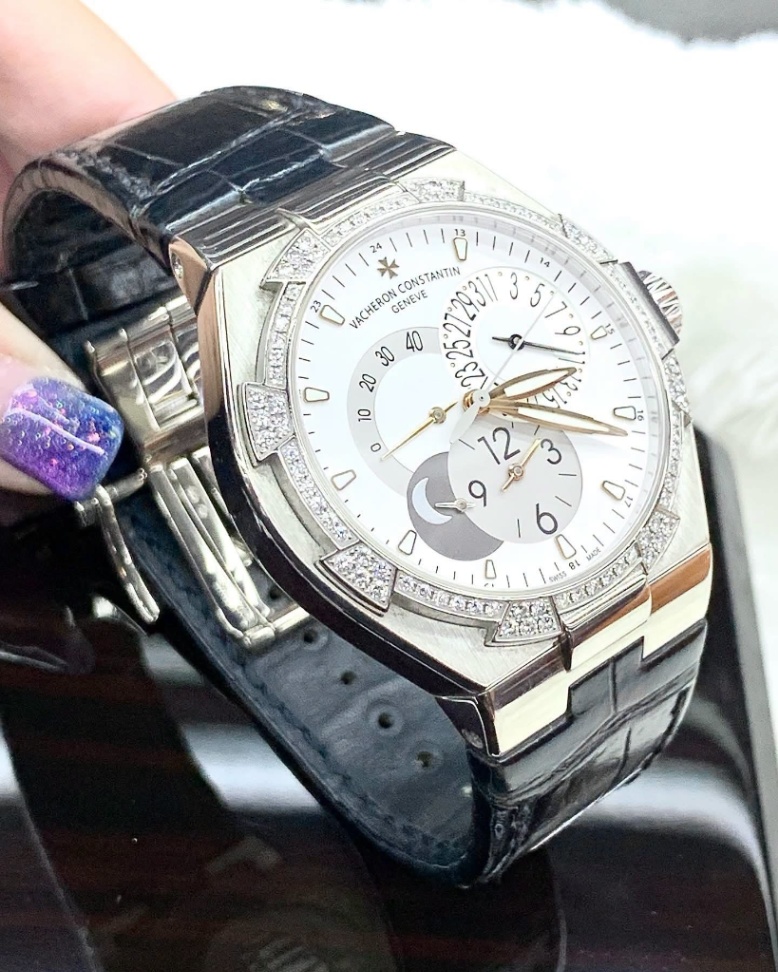 Vacheron Constantin Overseas Dual Time 47751/000G thumbnail 5