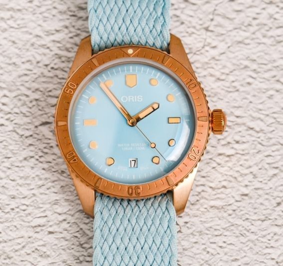 ORIS Divers Sixty-Five Cotton Candy Sky blue