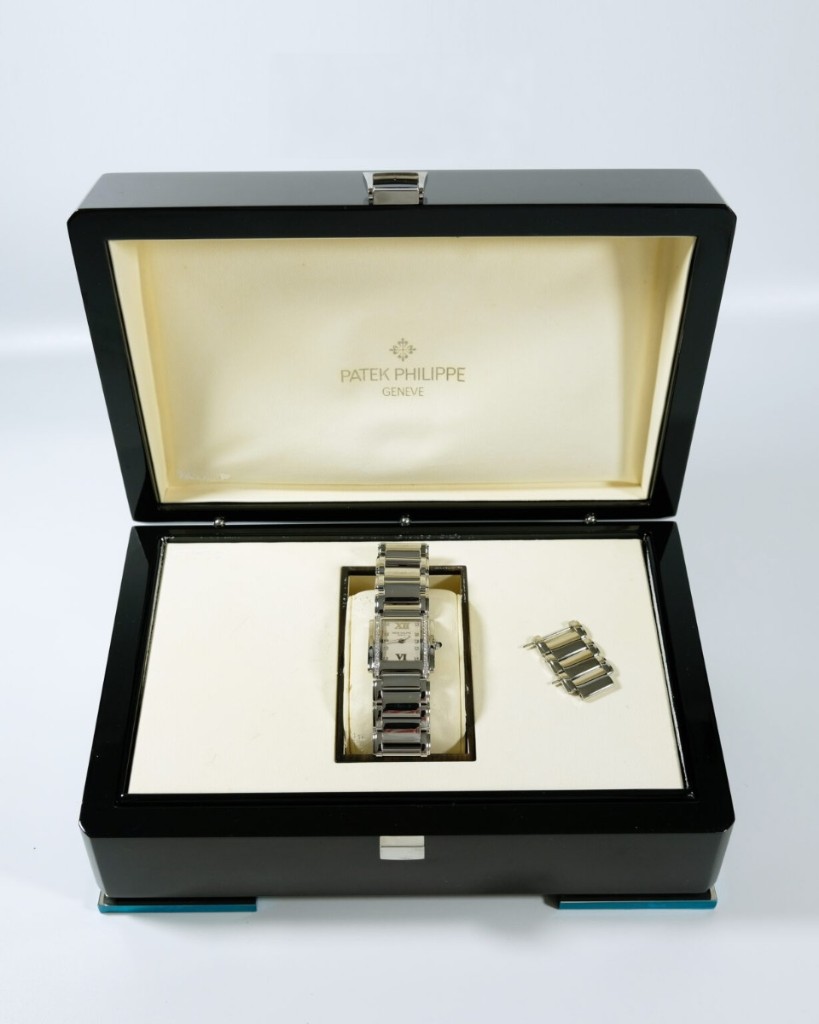 PATEK PHILIPPE Twenty-4 4910/10A-011 White Dial thumbnail 6
