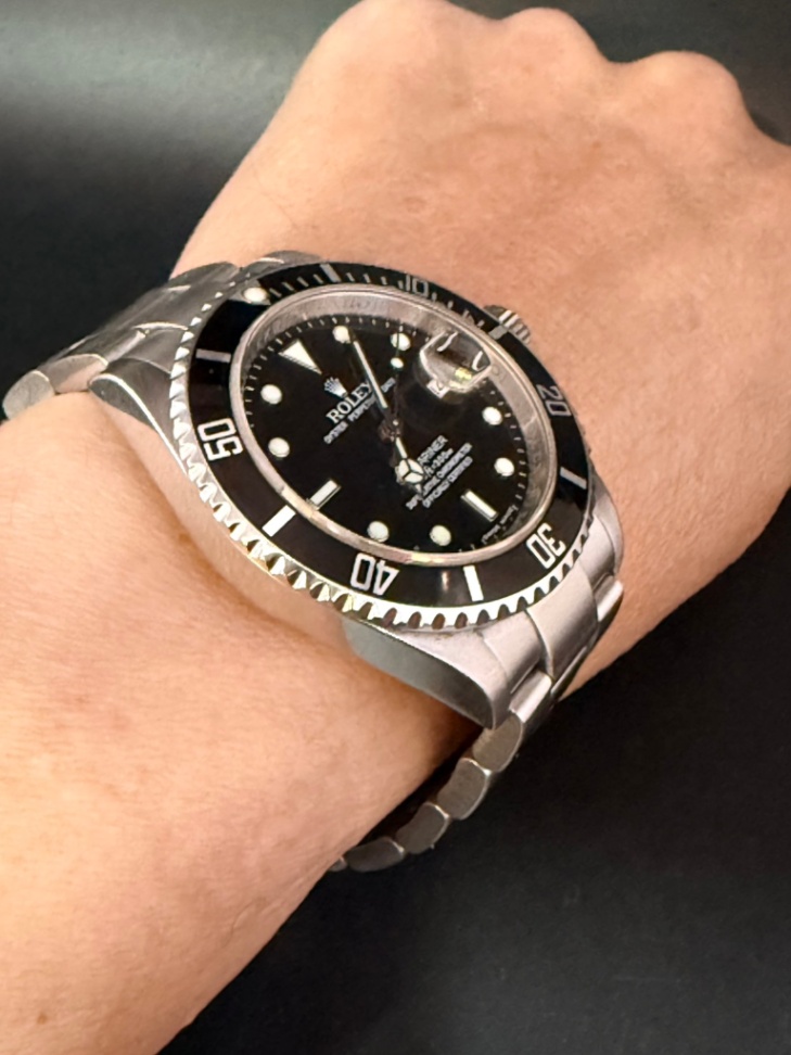 Rolex Model Submariner Date - Image 2