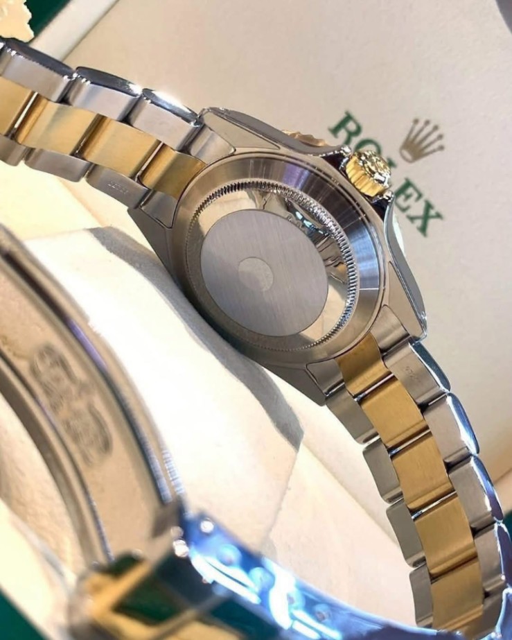 Rolex Submariner Ref. 16613 thumbnail 4