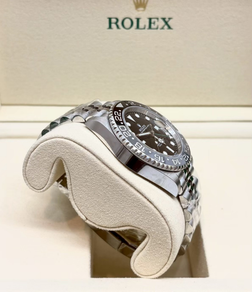 GMT Master || Bruce Wayne Jubilee 40mm - Image 4