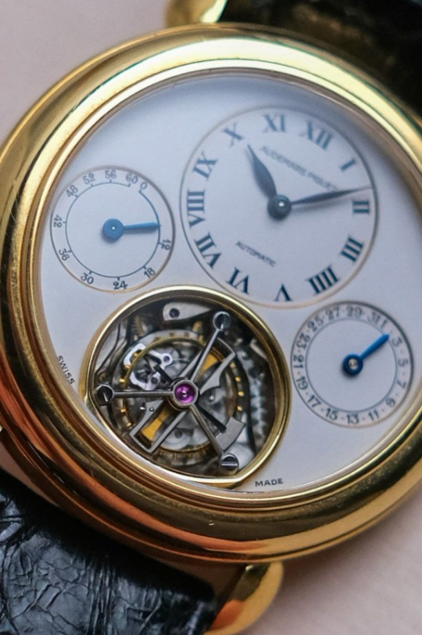 Audemars Piguet Jules Audemars Tourbillon Date Power Reserve Ref. 25718BA thumbnail 5