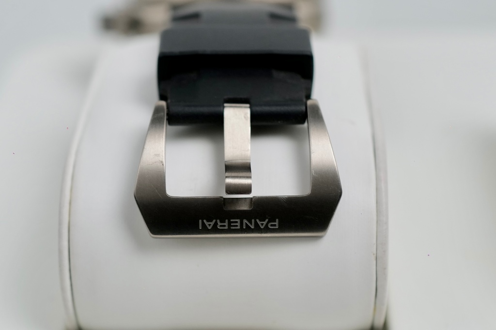 Panerai Luminor Submersible PAM 305 Titanium 3Days - Image 3