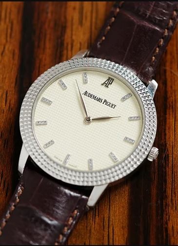 Audemars Piguet Classique Clous de Paris 15163BC