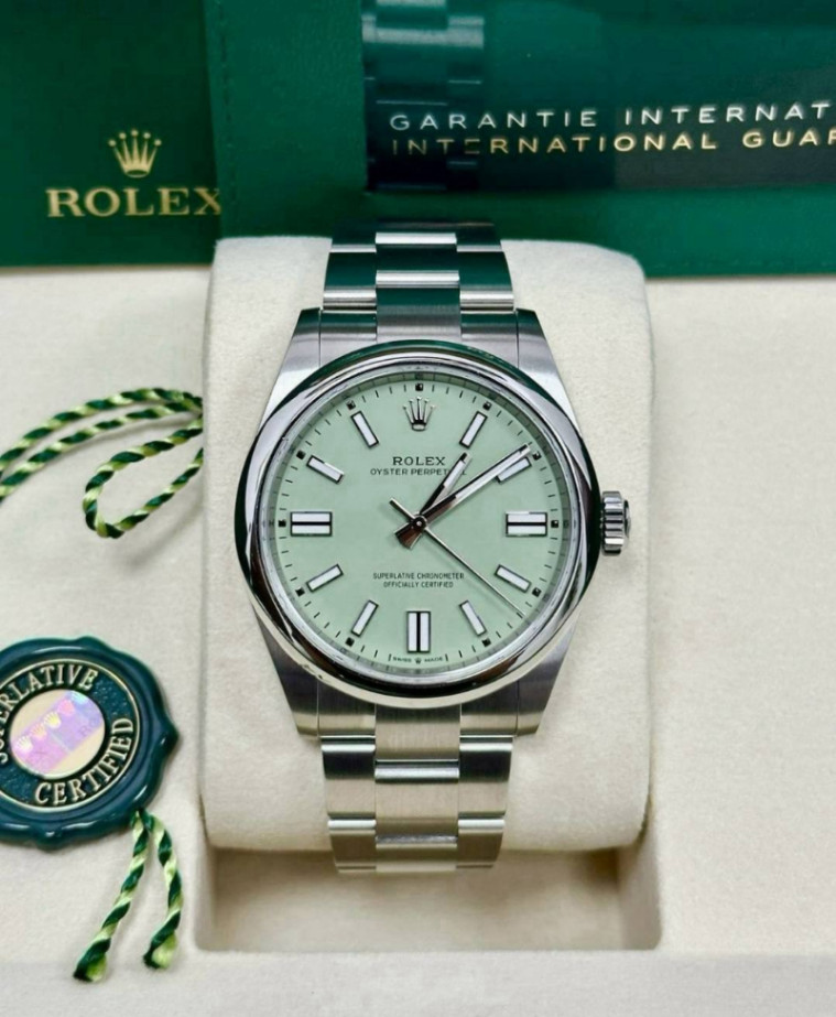 Oyster Perpetual Pistachio Dial 41mm