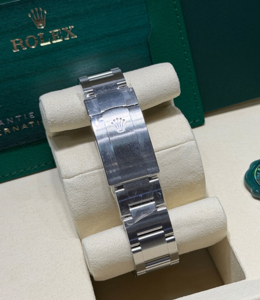 Oyster Perpetual Multicolor Jubilee Motif 36mm thumbnail 5