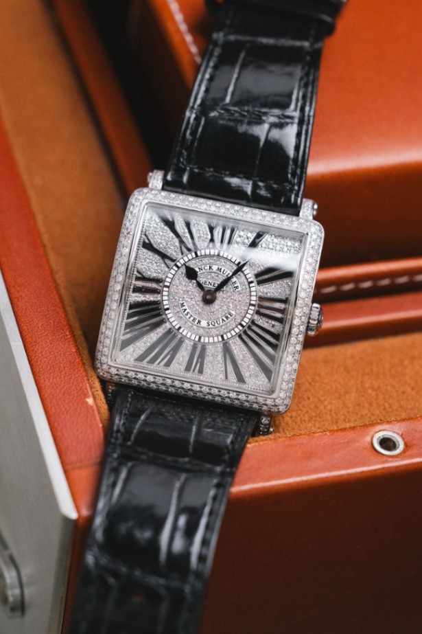 Franck Muller Master Square Full Diamond 6002 M QZ R thumbnail 2