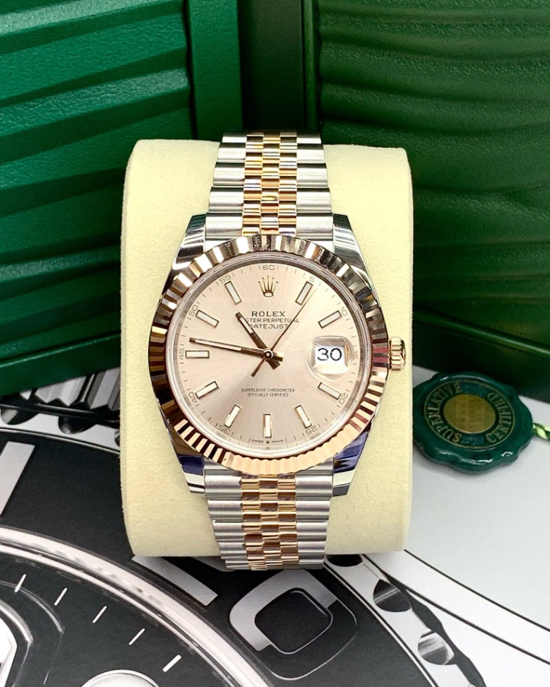 ROLEX Datejust 41 126331 Everose Rolesor Jubilee