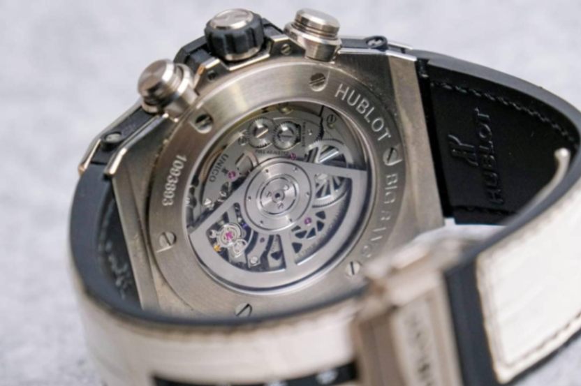 Hublot Big Bang Unico Titanium White thumbnail 2