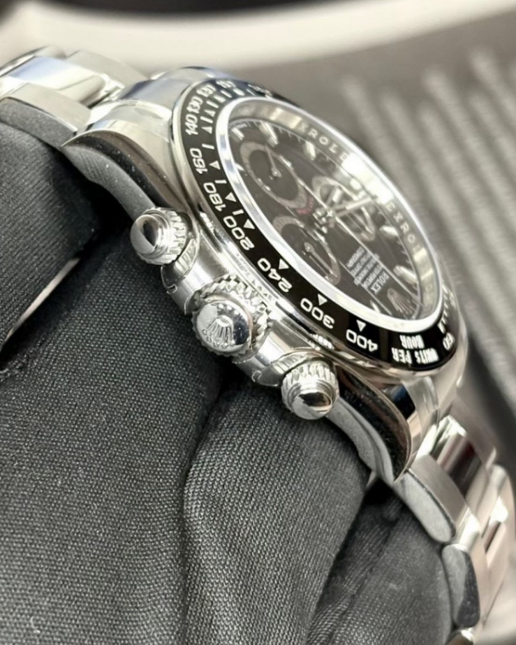 New Daytona Black Ceramic 40mm - Image 3