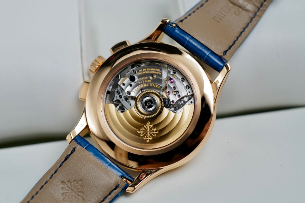 PATEK PHILIPPE Annual Calendar 5905R-010 Flyback Chronograph 42mm - Image 2