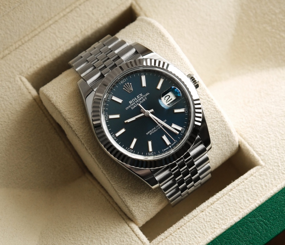 Rolex Datejust 126334 Blue Dial White Gold Jubilee 41mm.