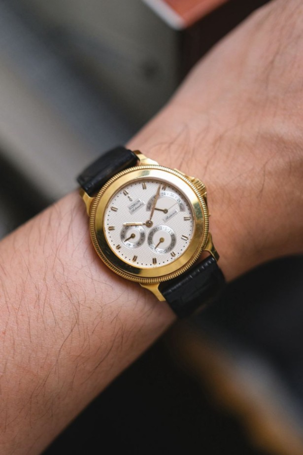 CORUM EPHEMERIS 18K Gold - Image 3