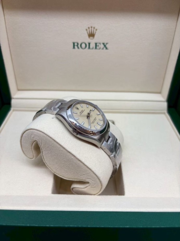 ROLEX Oyster Perpetual 31 Beige Dial 277200 - Image 4