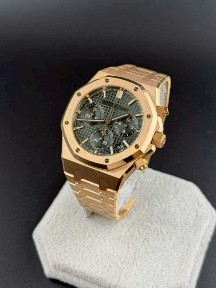 Audemars Piguet Royal Oak 26240OR