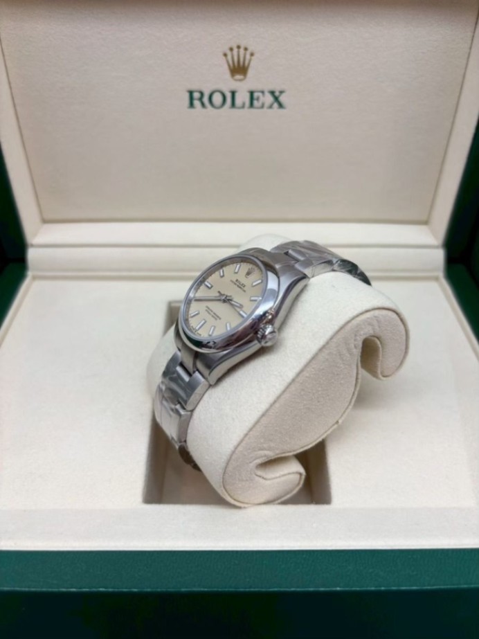 ROLEX Oyster Perpetual 31 Beige Dial 277200 - Image 3