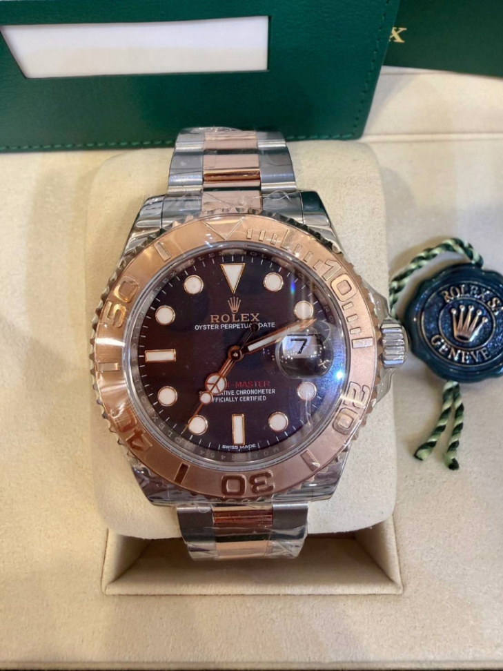 Used Yacht Master Black Dial 2t Rose Gold 40mm