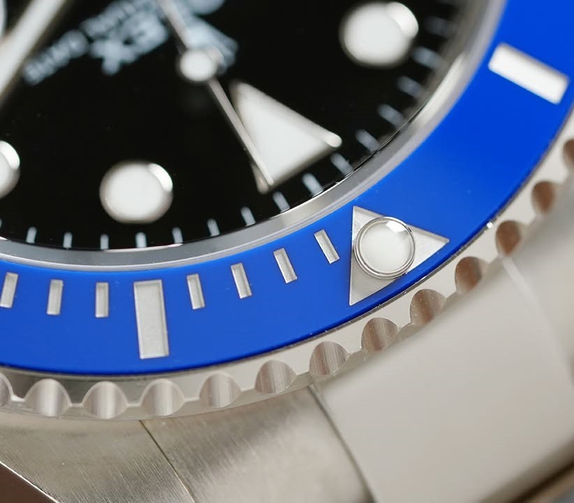 Rolex Submariner White Gold 126619LB - Image 3