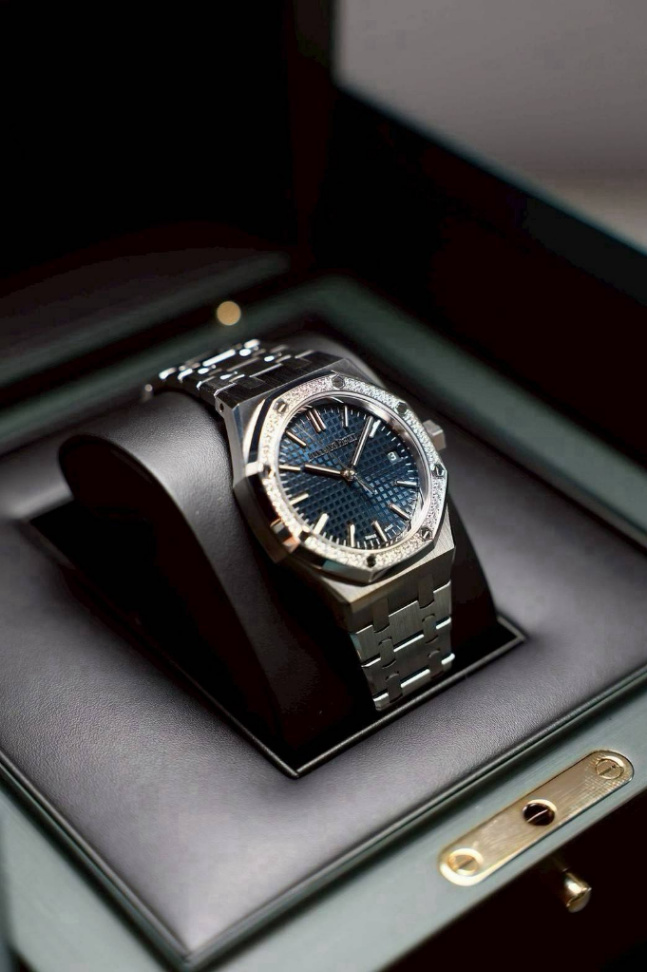 AP Royal Oak 15551ST Blue Dial 37mm - Image 3