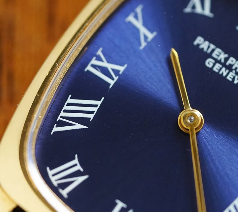 Patek Philippe Golden Ellipse 4186 - Image 2