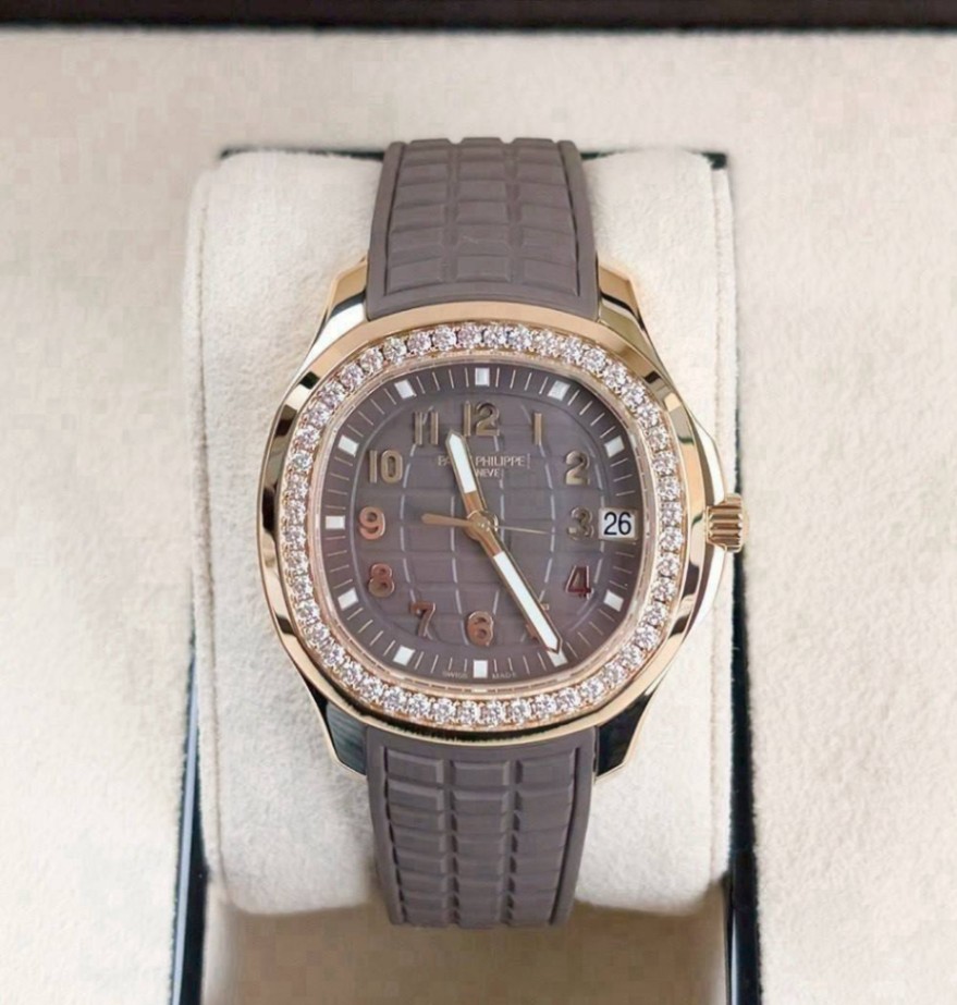 Patek Philippe Aquanaut 5268/200R - Image 1